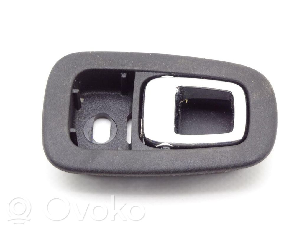 Tie down hook / loop   96746017ZD