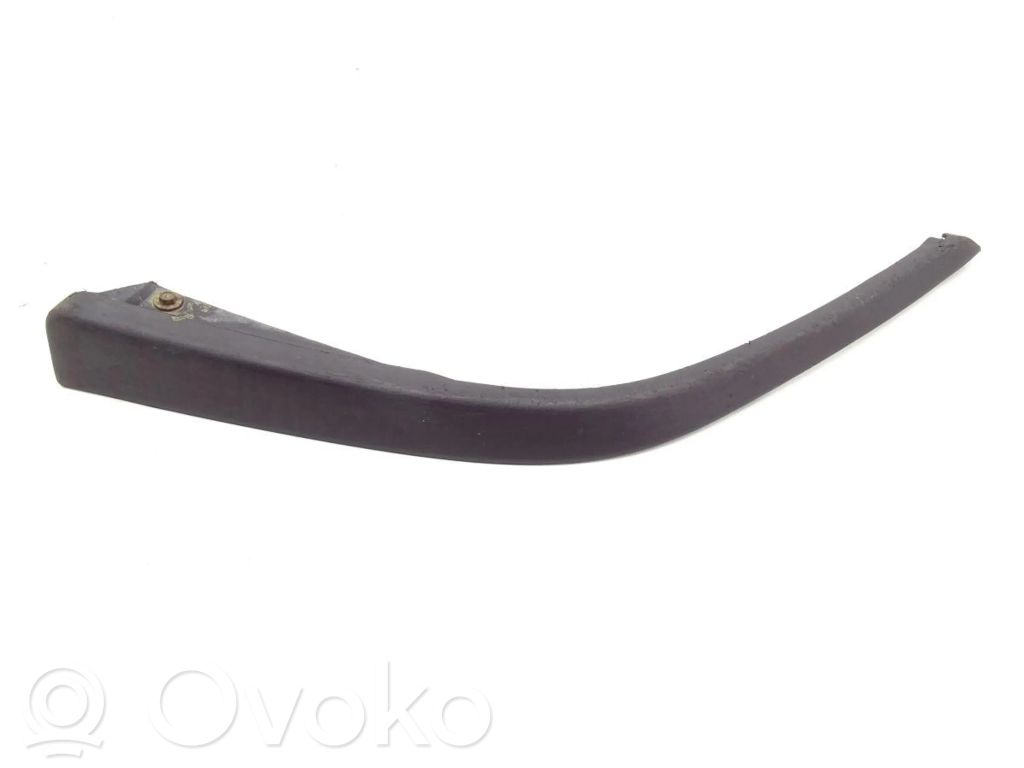 Saab 9-5 Apatinė bamperio dalis (lūpa) 