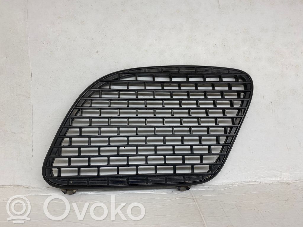 Dodge Challenger Kratka wlotu powietrza na maskę 