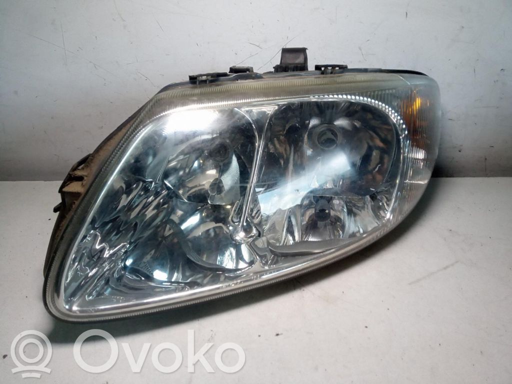 Scheinwerfer   04857703ABF