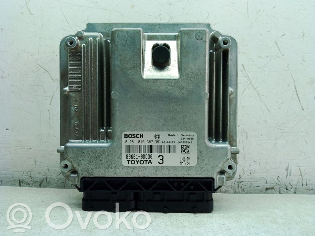 Engine control unit/module ECU   0281015387