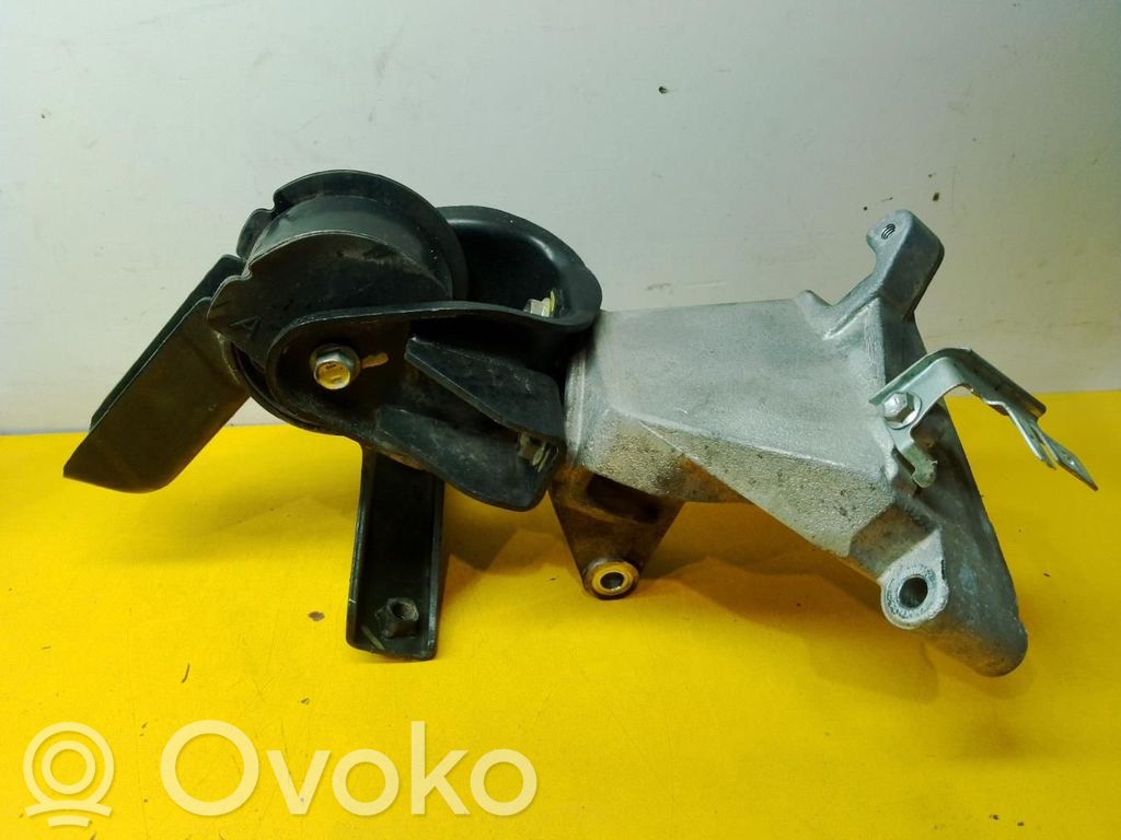 Suzuki Swift II Gearbox mount 