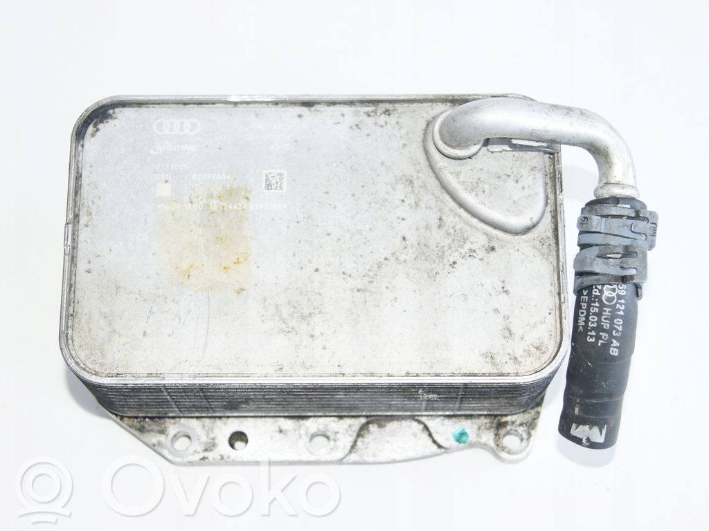 Audi A6 Allroad C7 Dzinēja eļļas radiators 