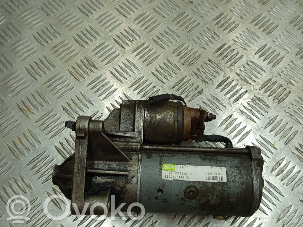 Starteris   D7R44,8200628419A,25K70076MR
