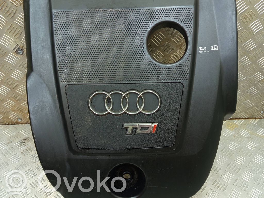 Engine cover (trim)