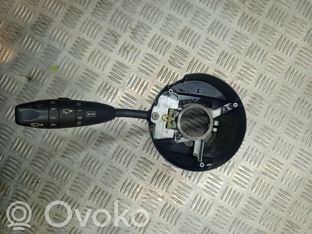 Mercedes-Benz B W245 Manetka / Przełącznik wycieraczek 