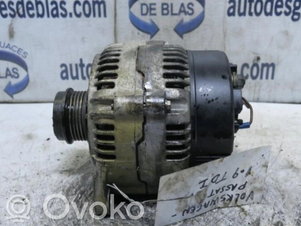 Volkswagen PASSAT Alternador 