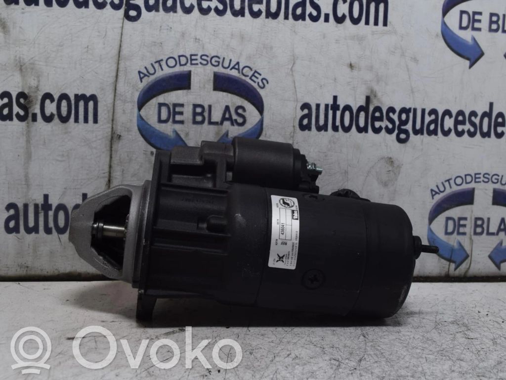Opel Corsa D Starteris 