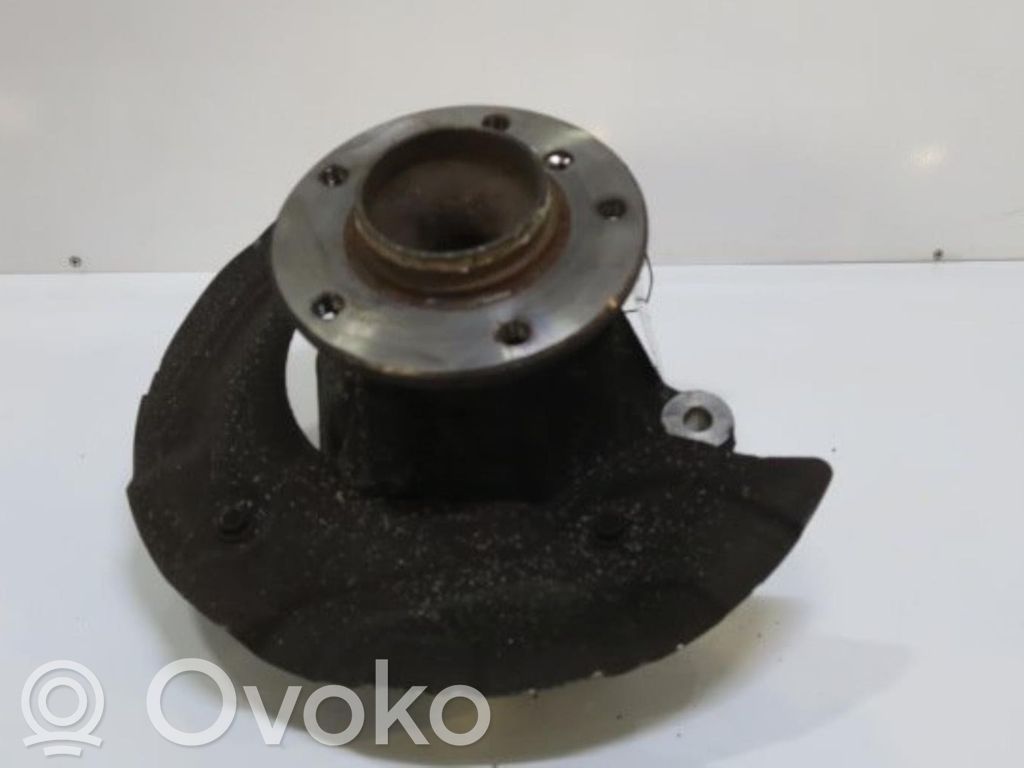 Achsschenkel vorne   676444303