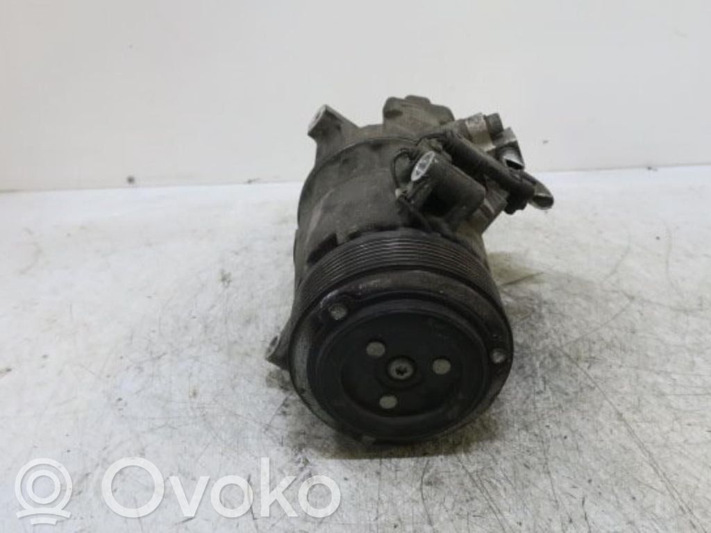 Compresor (bomba) del aire acondicionado (A/C))