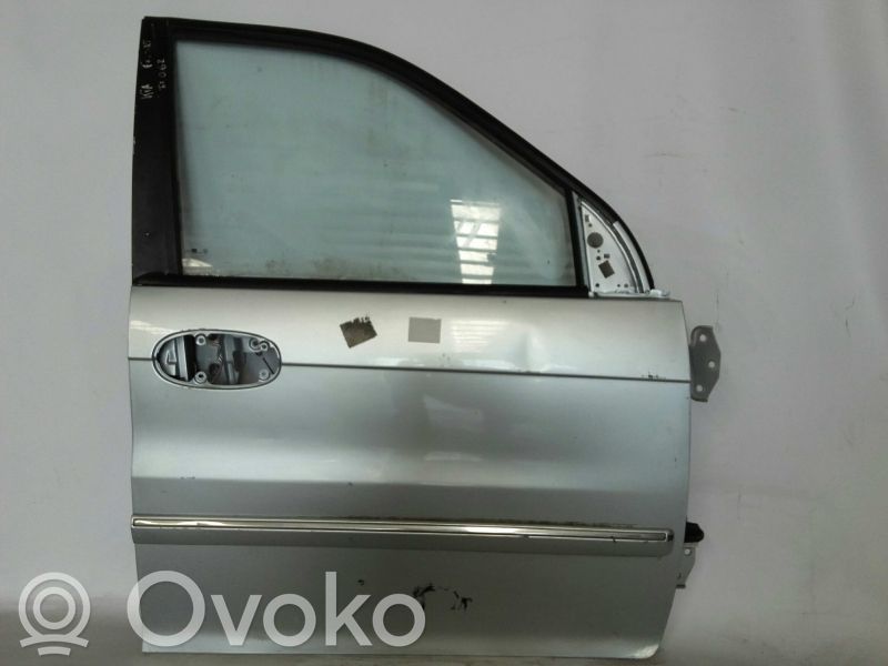 KIA Carnival Ușă față 
