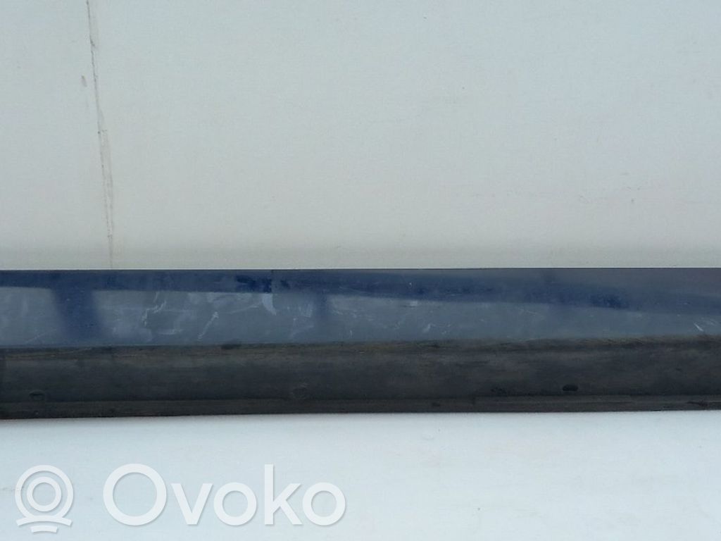 Sill   703376016