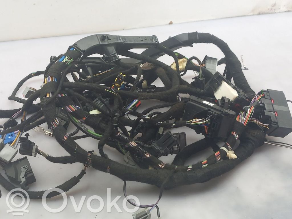 Engine installation wiring loom   H1BT14401