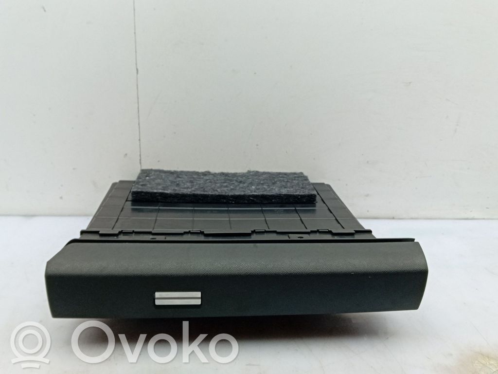 Glove box   9833549680