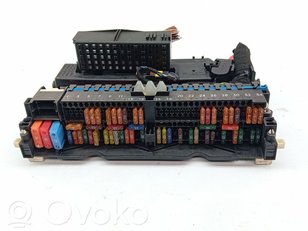 BMW X3 E83 SAM control unit 