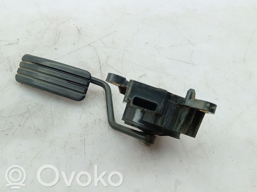 Gaspedal   8200436864