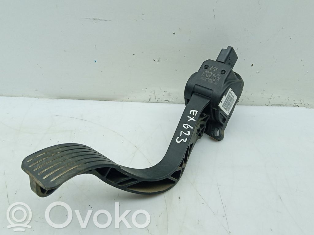 Peugeot 3008 I Accelerator throttle pedal 