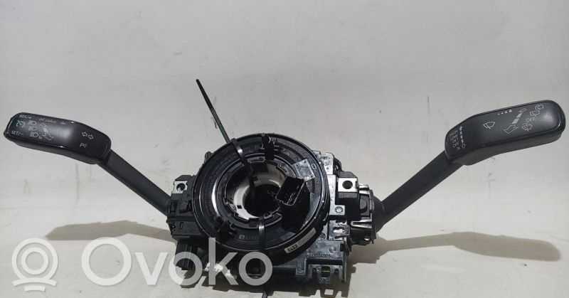 Seat Leon (5F) Otros interruptores/perillas/selectores 