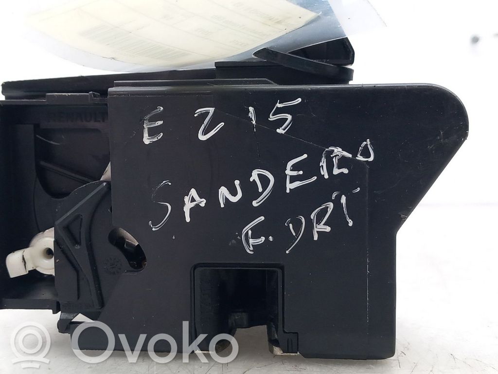 Dacia Sandero Serratura portiera anteriore 