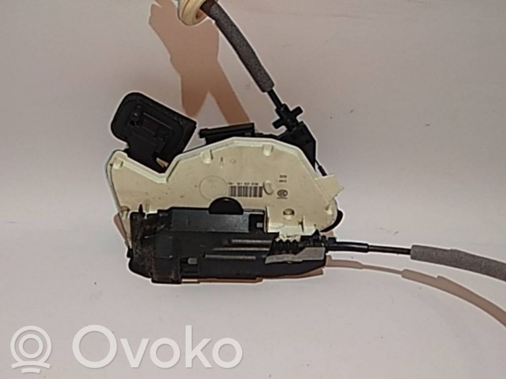 Serrure de porte avant   5K1837016E