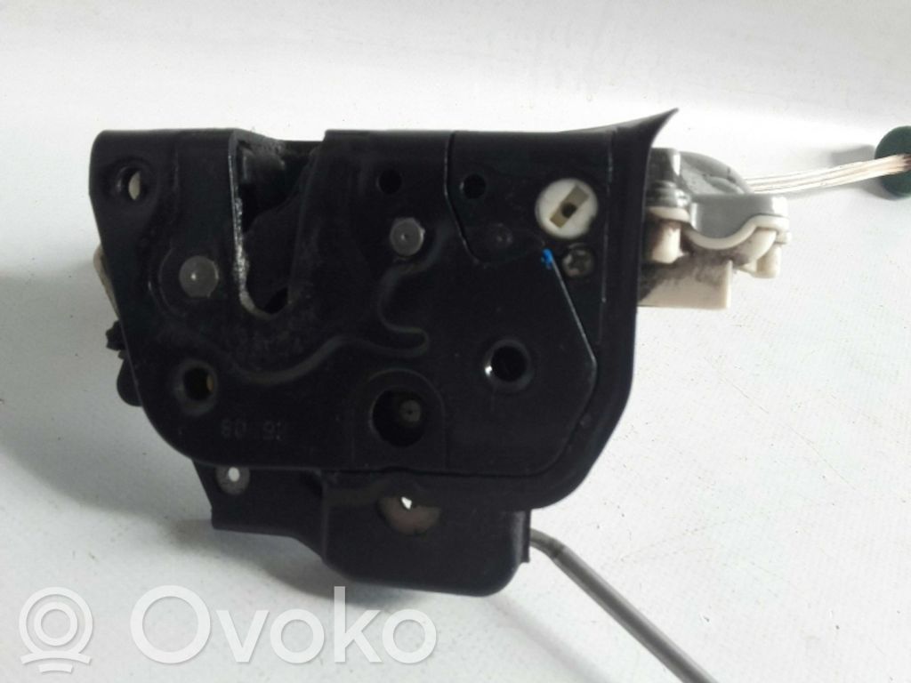 Audi A6 Allroad C6 Zamek drzwi przednich 