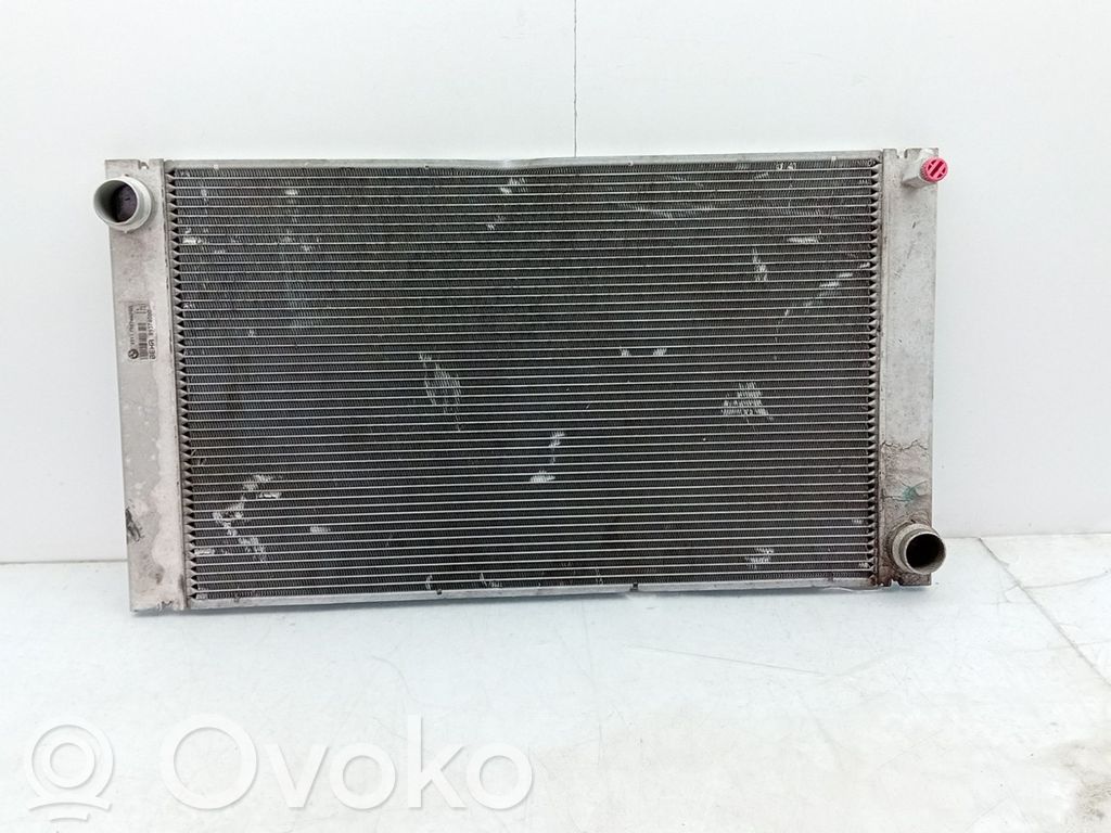 BMW 5 E60 E61 Radiateur de refroidissement 