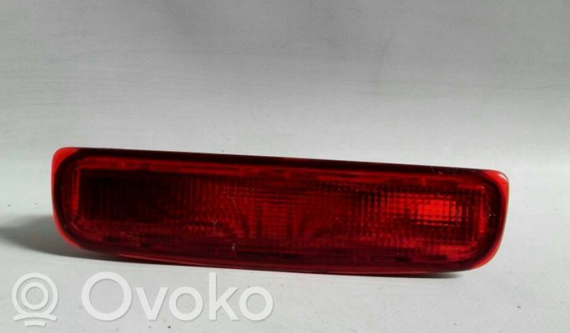 Dacia Dokker Lampă frână centrală 
