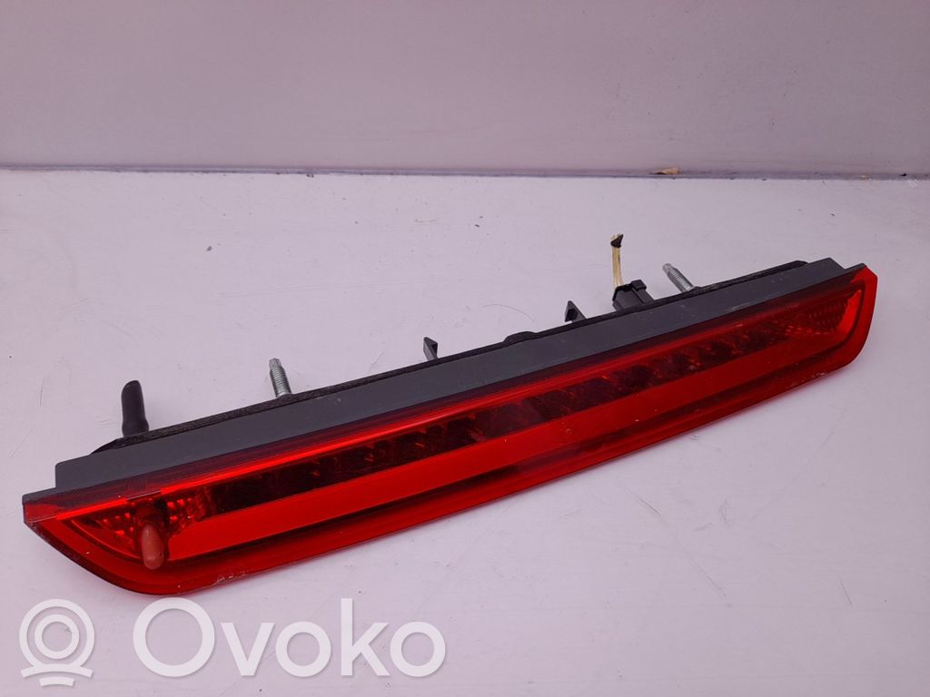 Peugeot 3008 II Luce d’arresto centrale/supplementare
