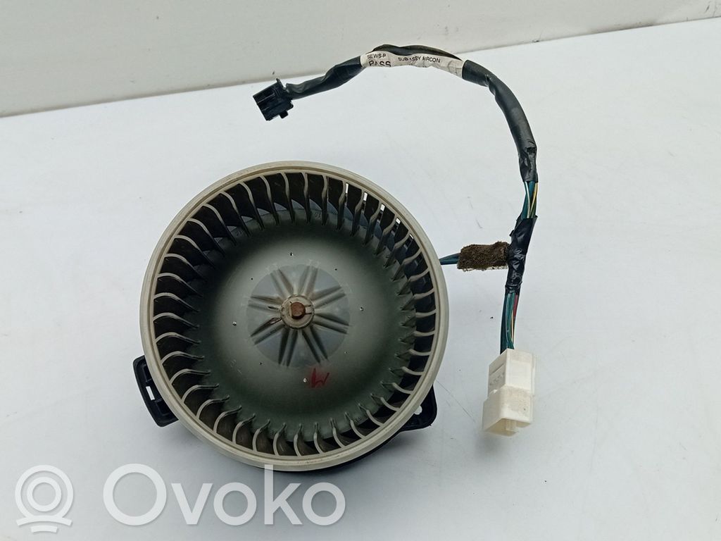 Toyota Yaris Ventilator aerotermă 