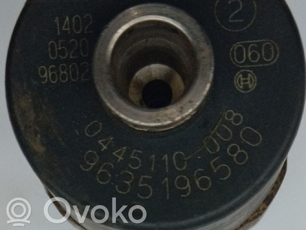Peugeot 307 Inyector de combustible 