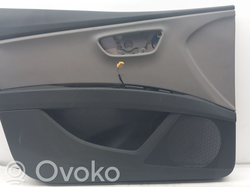 Seat Leon (5F) Revestimiento de puerta delantera 