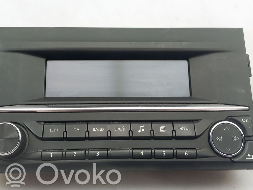 Panel / Radioodtwarzacz CD/DVD/GPS   9809259580