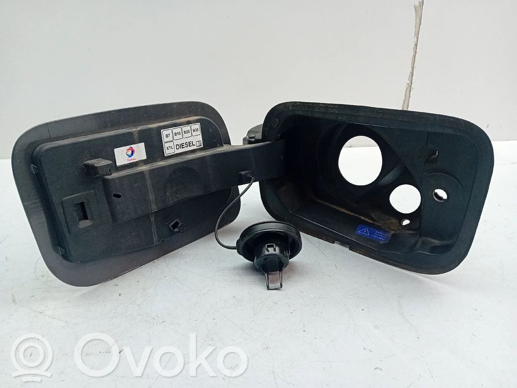 Citroen C4 III e-C4 Polttoainesäiliön korkki 