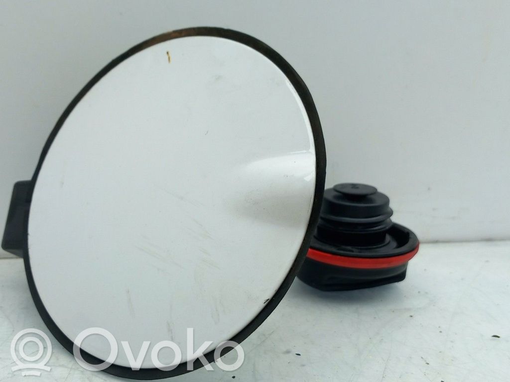 Opel Corsa E Sportello del serbatoio del carburante 