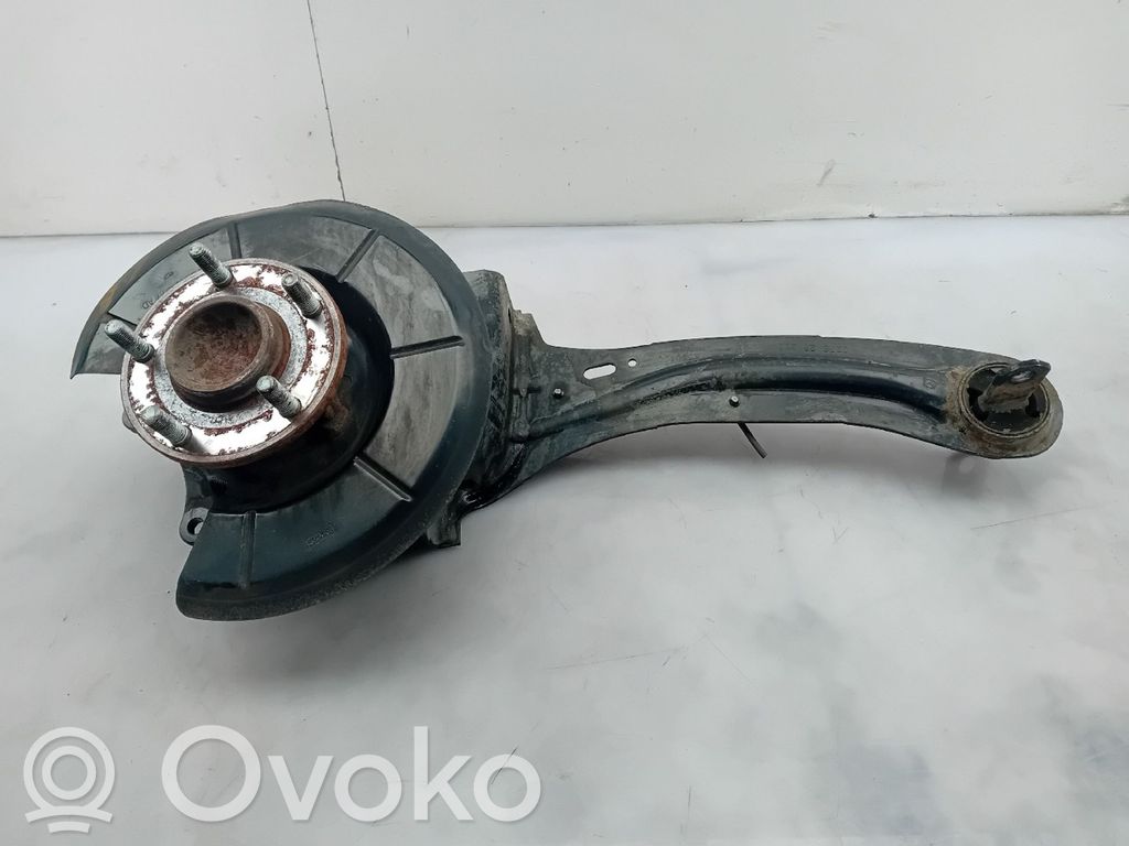 Mazda 5 Mangueta de dirección de rueda trasera 