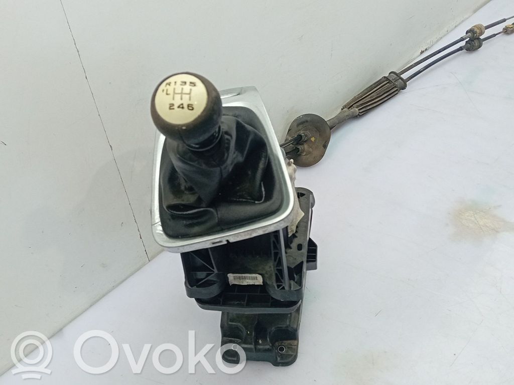 Peugeot 5008 Palanca/selector de cambios 