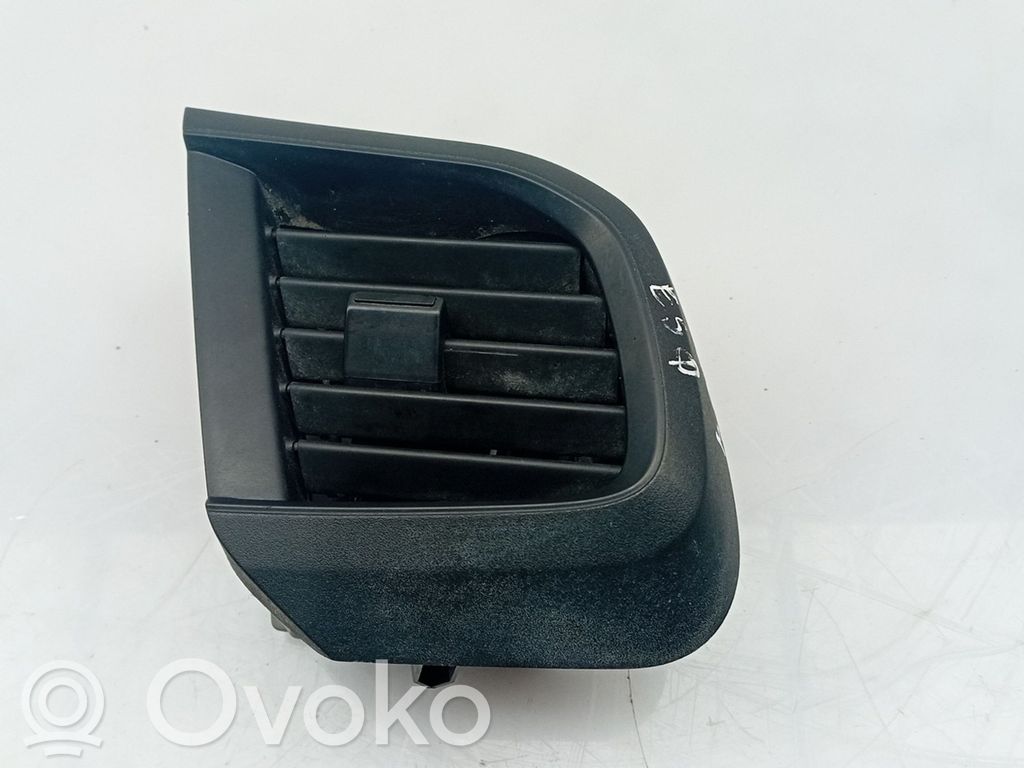 Grille d'aération centrale   9808364377