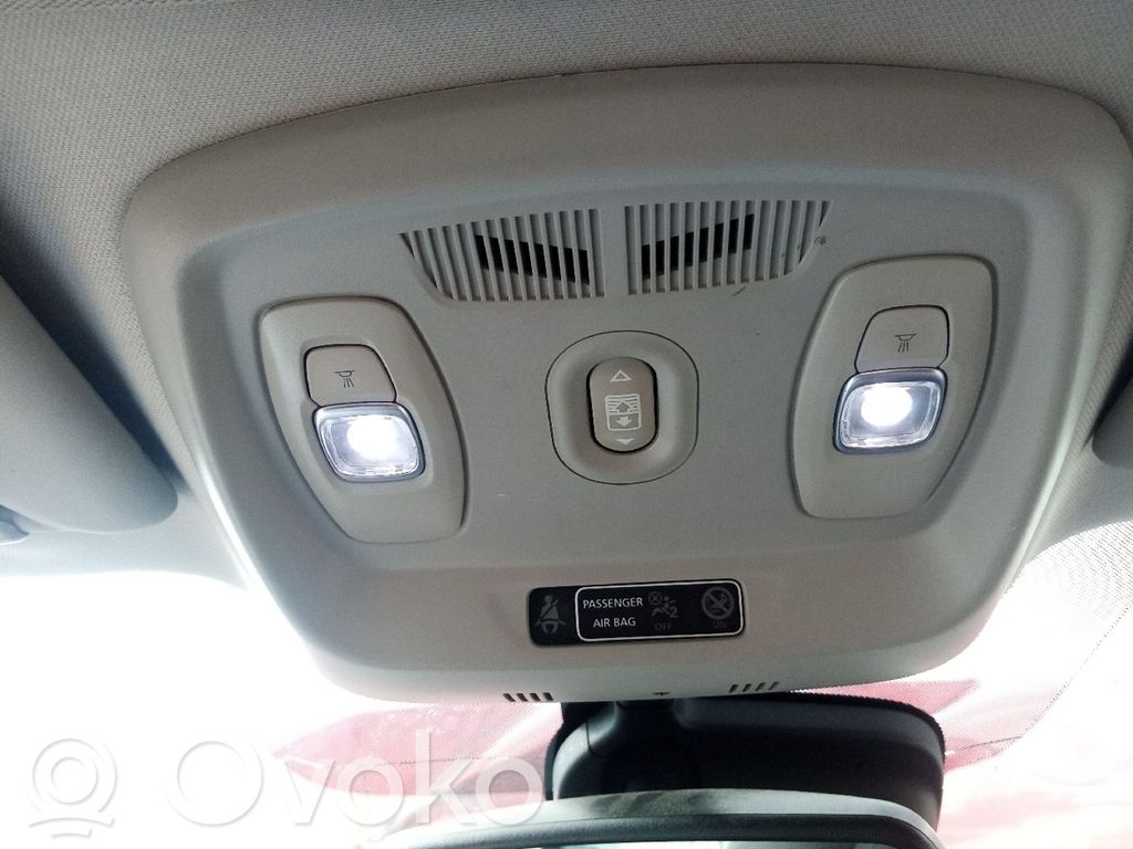 Renault Kadjar Panel oświetlenia wnętrza kabiny 