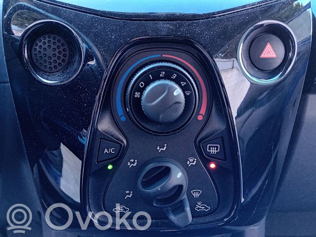 Peugeot 108 Interruptor del aire acondicionado (A/C) 