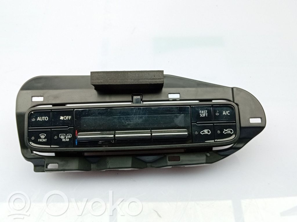 Toyota Auris E180 Interruptor del aire acondicionado (A/C) 