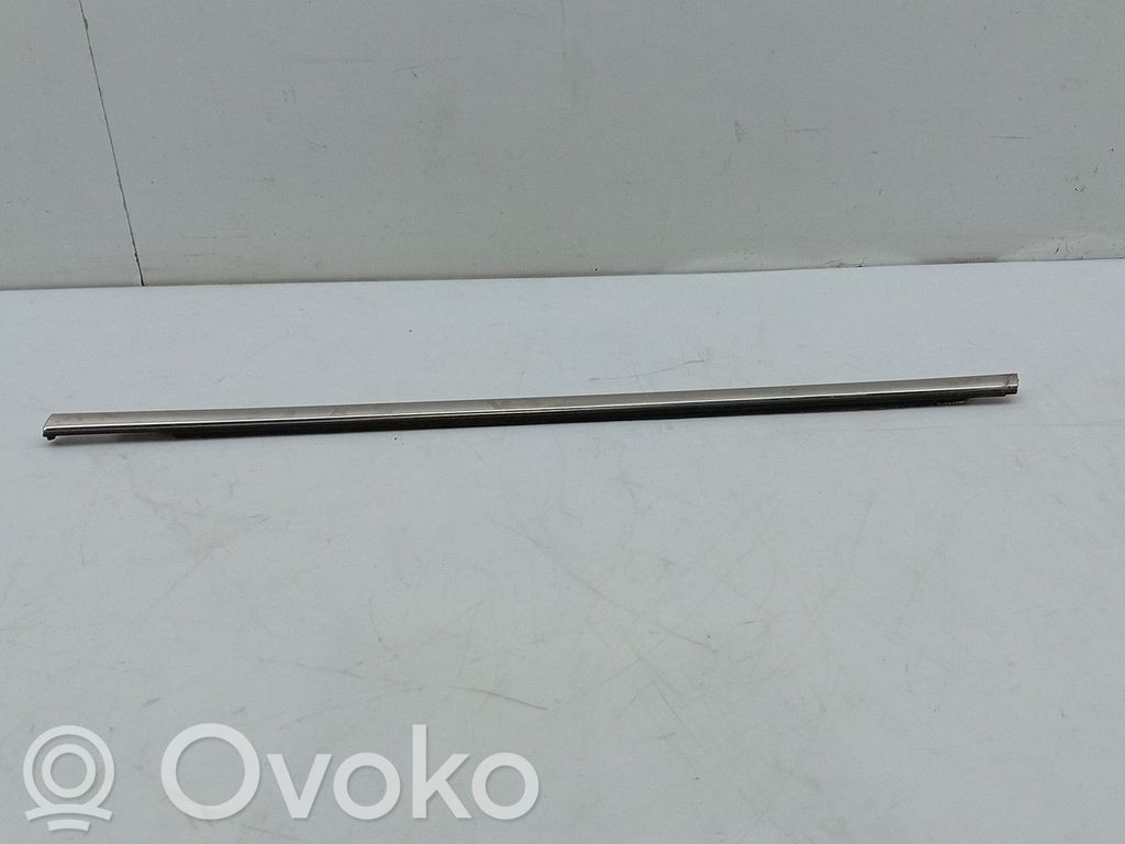 Peugeot 2008 I Front door trim (molding)