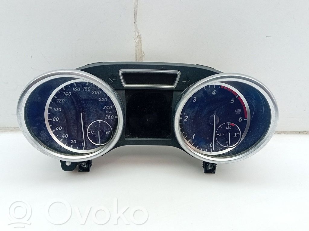 Nopeusmittari (mittaristo)   A1669002605