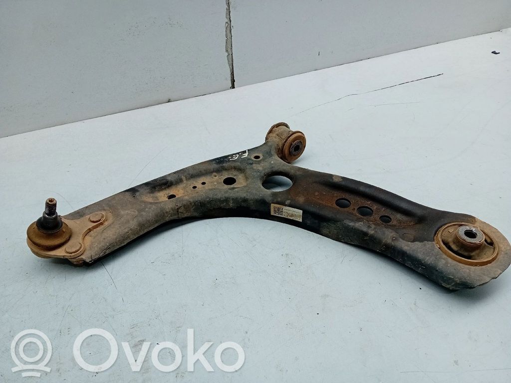 Volkswagen Golf VII Wahacz przedni 