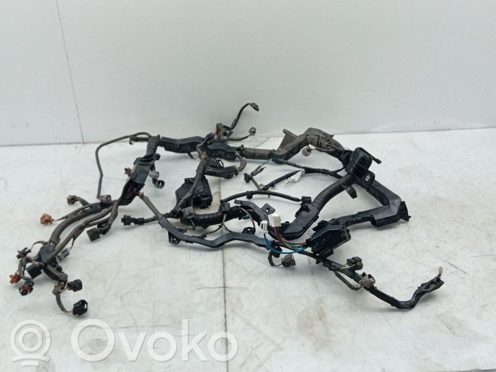 Проводка двигателя   828150D110