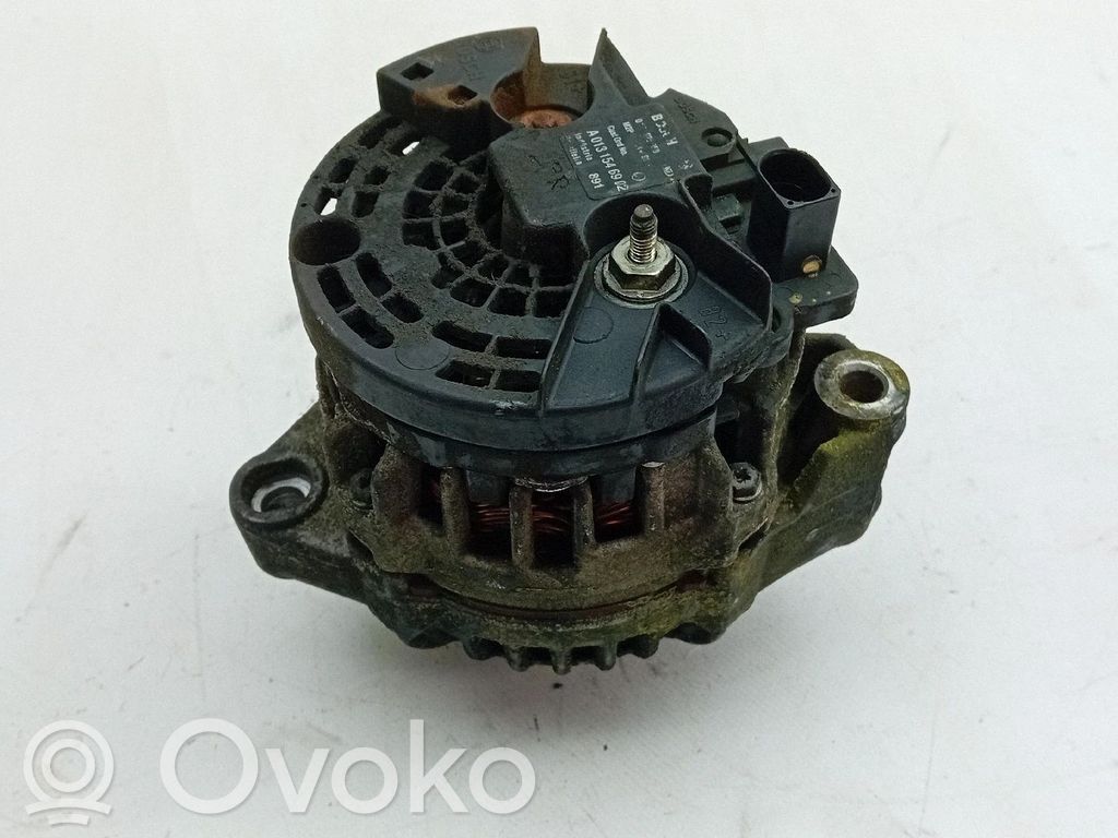 Alternador   A0131546902