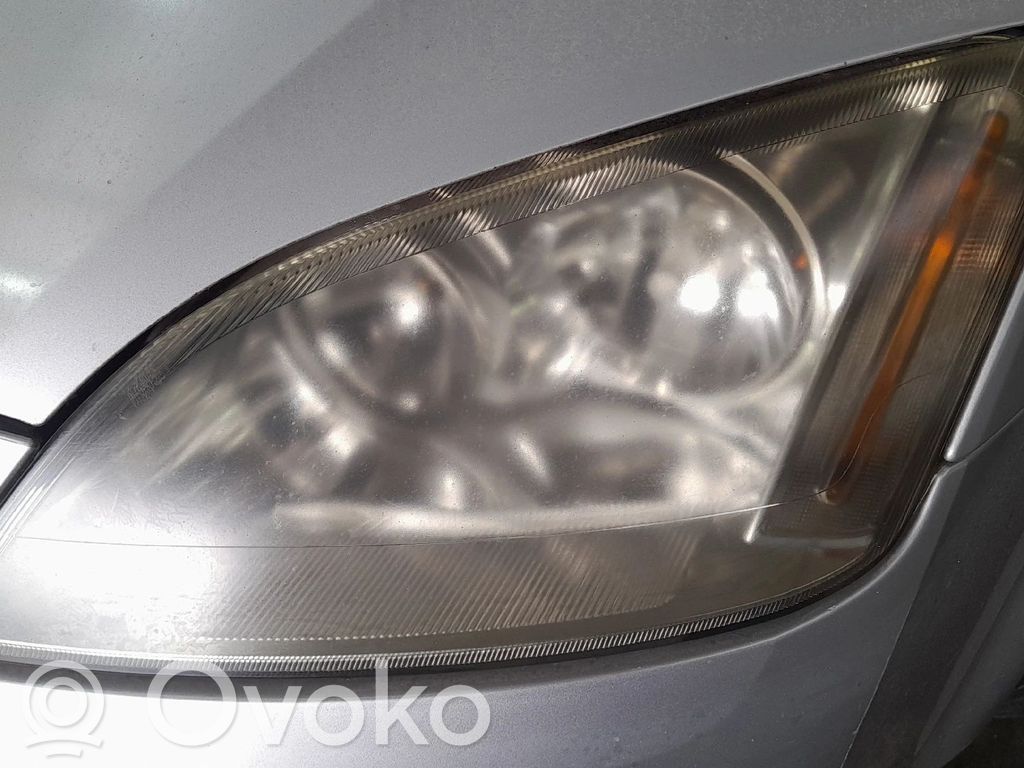 Ford C-MAX I Lampa przednia