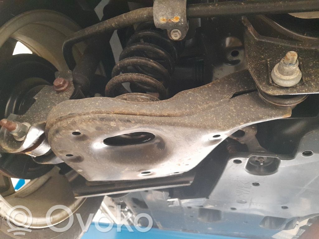 Rear control arm