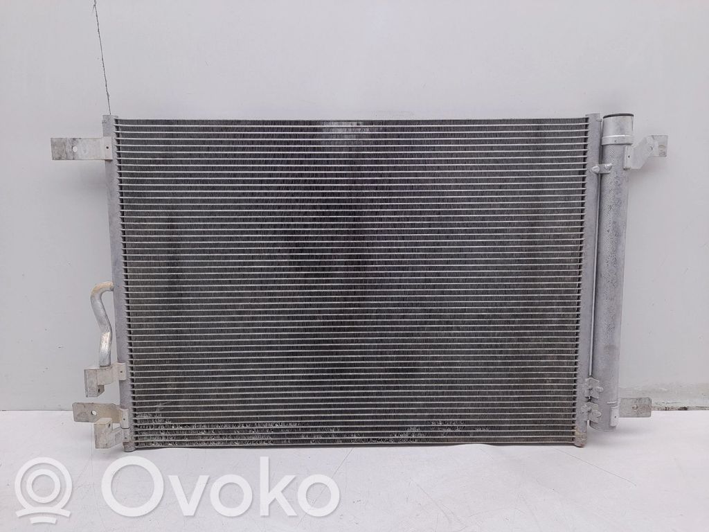 Audi A3 8Y Radiatore di raffreddamento A/C (condensatore)