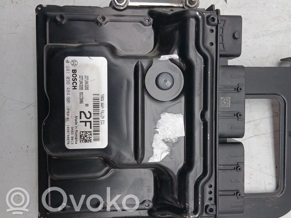 Unidad de control/módulo del motor   237104328S,0281036484