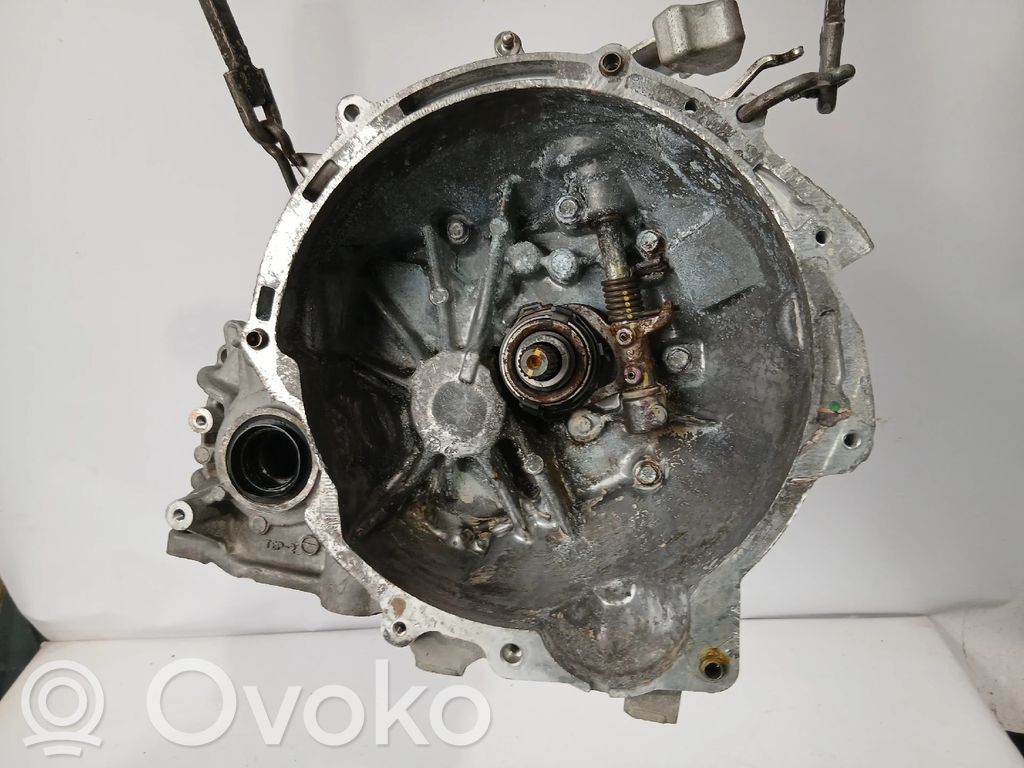 Mitsubishi Mirage VI G4 Attrage Boîte de vitesses manuelle à 5 vitesses 